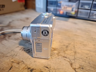 Sony DSC-W1 Image