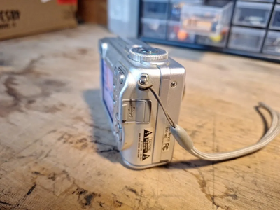 Sony DSC-W1 Image