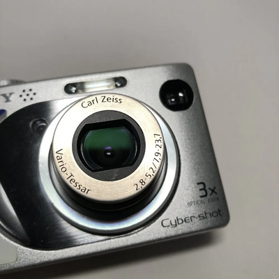Sony DSC-W1 Image