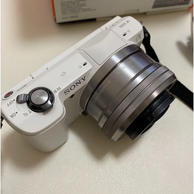 Sony Alpha 5000 Image