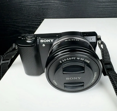 Sony Alpha 5000 Image