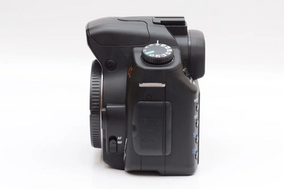 Sony Alpha 200 Image