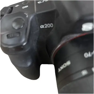 Sony Alpha 200 Image