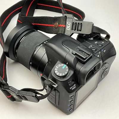 Sony Alpha 200 Image