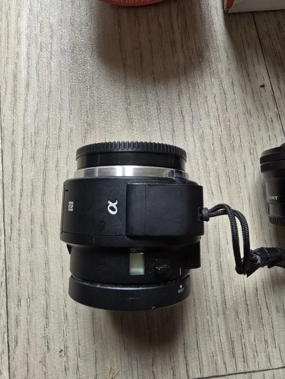 Sony QX1L Image