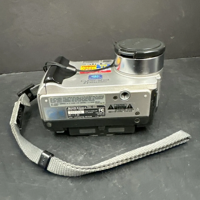 Sony DSC-S50 Image