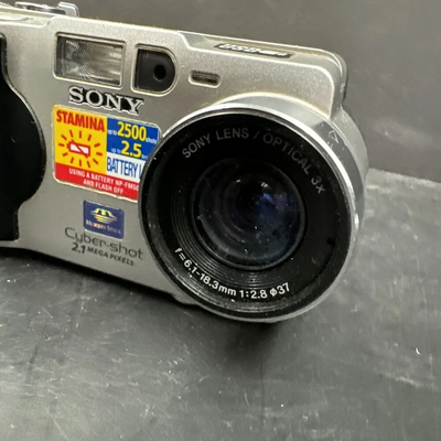 Sony DSC-S50 Image