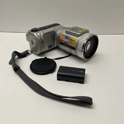 Sony DSC-F707 Image