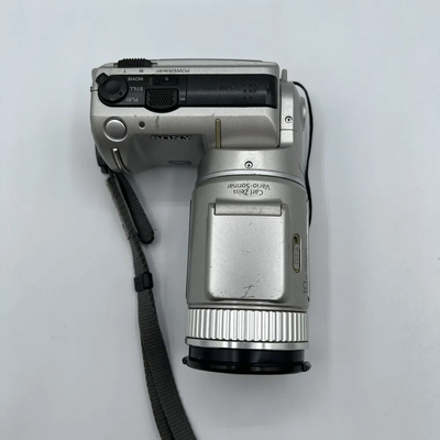 Sony DSC-F707 Image