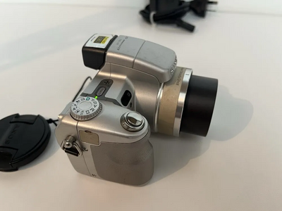 Sony DSC-H7 Image