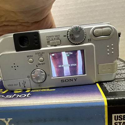Sony Cyber-shot dsc-p51 Image