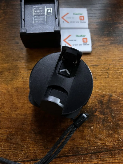 Sony QX10 Image