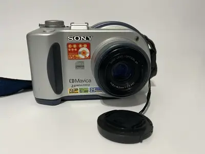 Sony CD200 Image