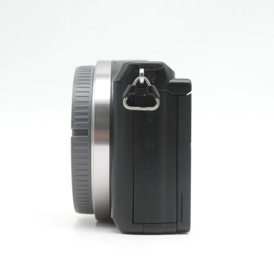 Sony Alpha a5000 Image