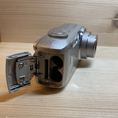 Sony DSCP73 Image
