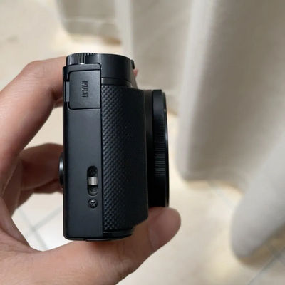 Sony HX90 BK Image