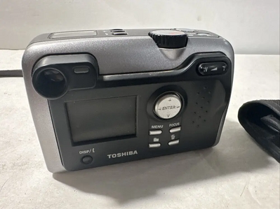 Toshiba M81 Image