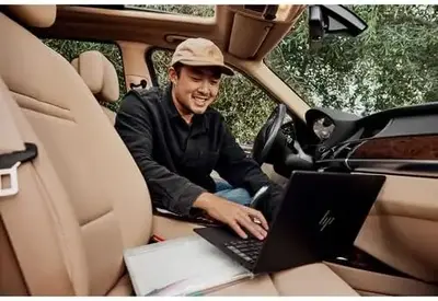 HP Dragonfly Pro One 14 Image