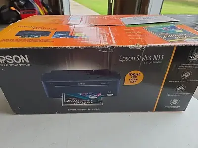 Epson Stylus N11 Image