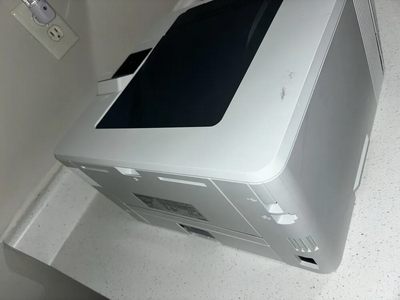 HP Laserjet pro m404n Image