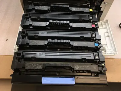 HP E45028 Image