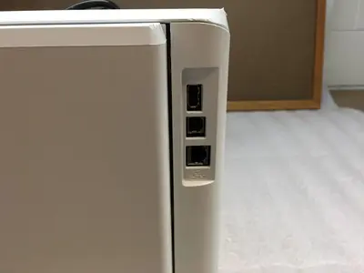 HP E45028 Image