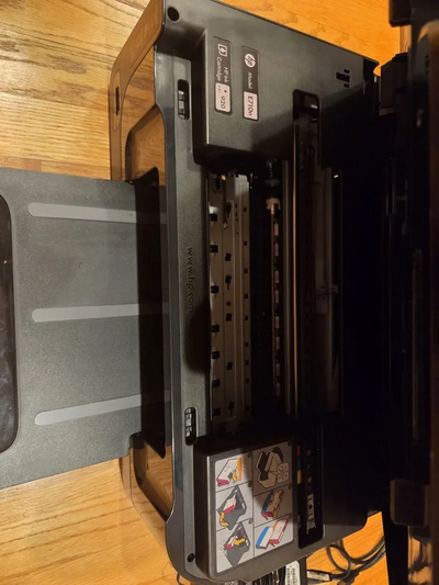 HP OfficeJet 6500A Plus E710n Image