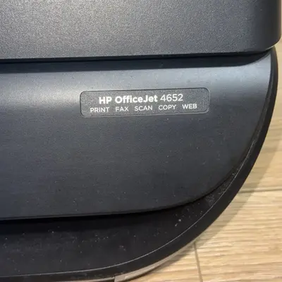 HP 4652 Image