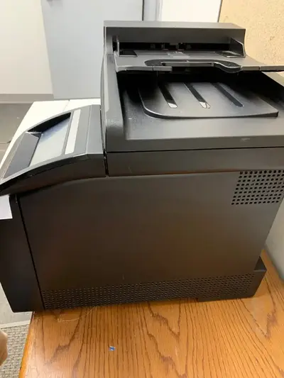 HP LaserJet Pro CM1415FNW Image