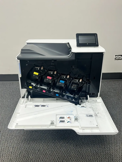 HP LaserJet 5550N Image