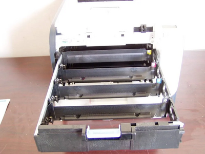 HP CP2025N Image
