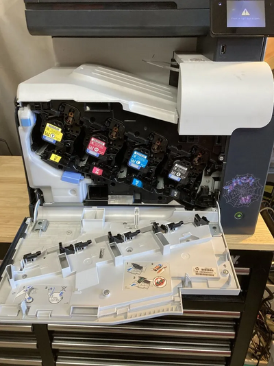 HP LaserJet Pro 500 color MFP M570dn Image