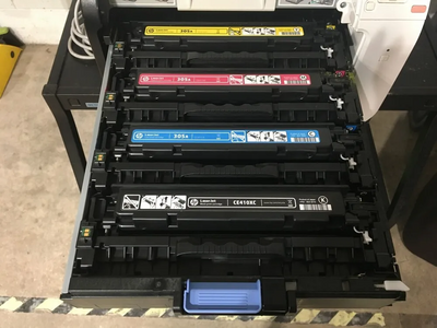 HP M451nw Image