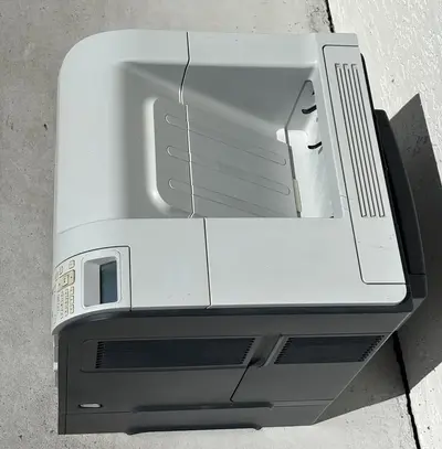 HP P4015X Image