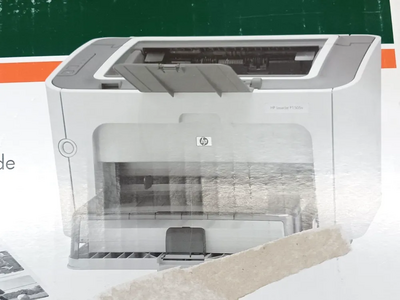 HP Laserjet p1505n Image