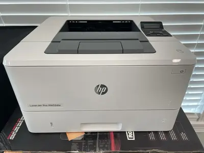HP M402dw Image