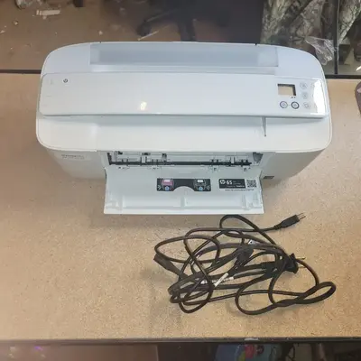 HP Deskjet 3755 all-in-one printer Image