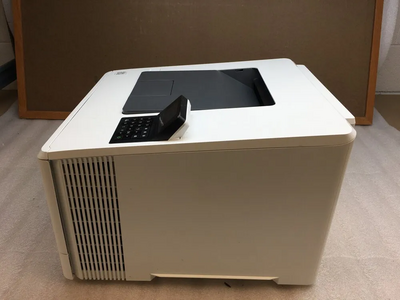 HP Color managed e45028dn Image