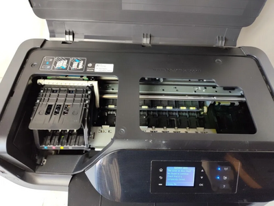 HP 8210 Image