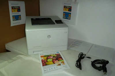 HP Color laserjet m452dn Image
