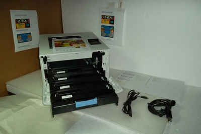HP Color laserjet m452dn Image
