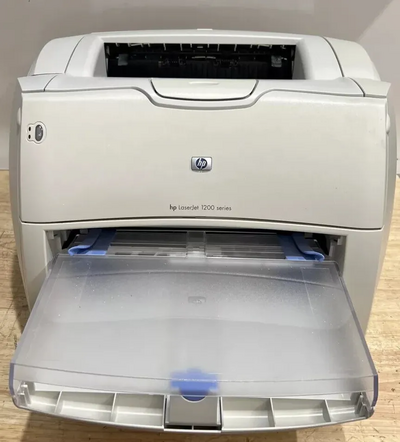 HP C7048A Image