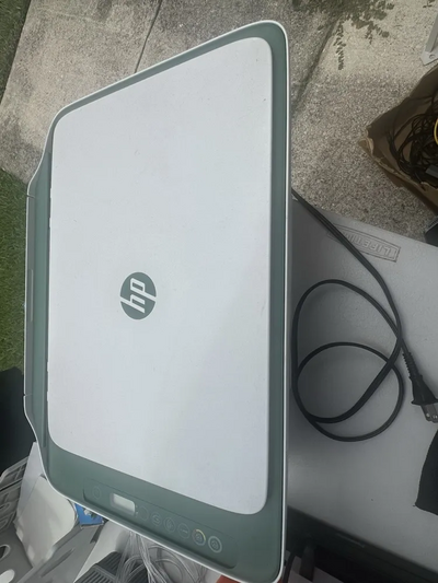 HP Deskjet 2742e Image