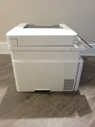 HP LaserJet Pro M428fdw Image