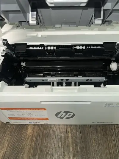HP Laserjet MFP M140we Image