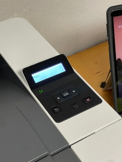 HP M402dw Image
