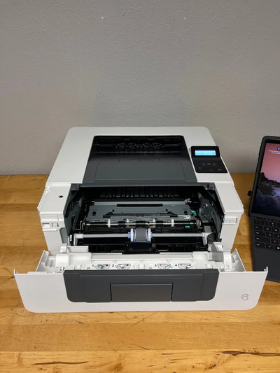HP M402dw Image