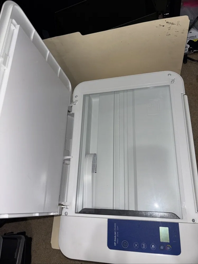 HP Deskjet 256b Image