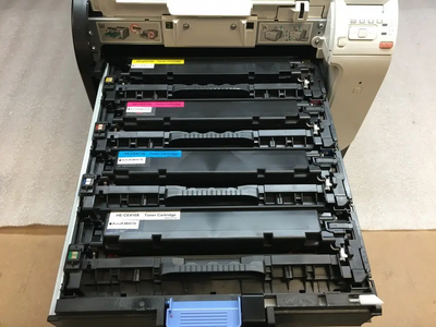 HP Laserjet pro 400 m451nw Image