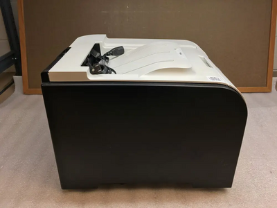 HP Laserjet pro 400 m451nw Image
